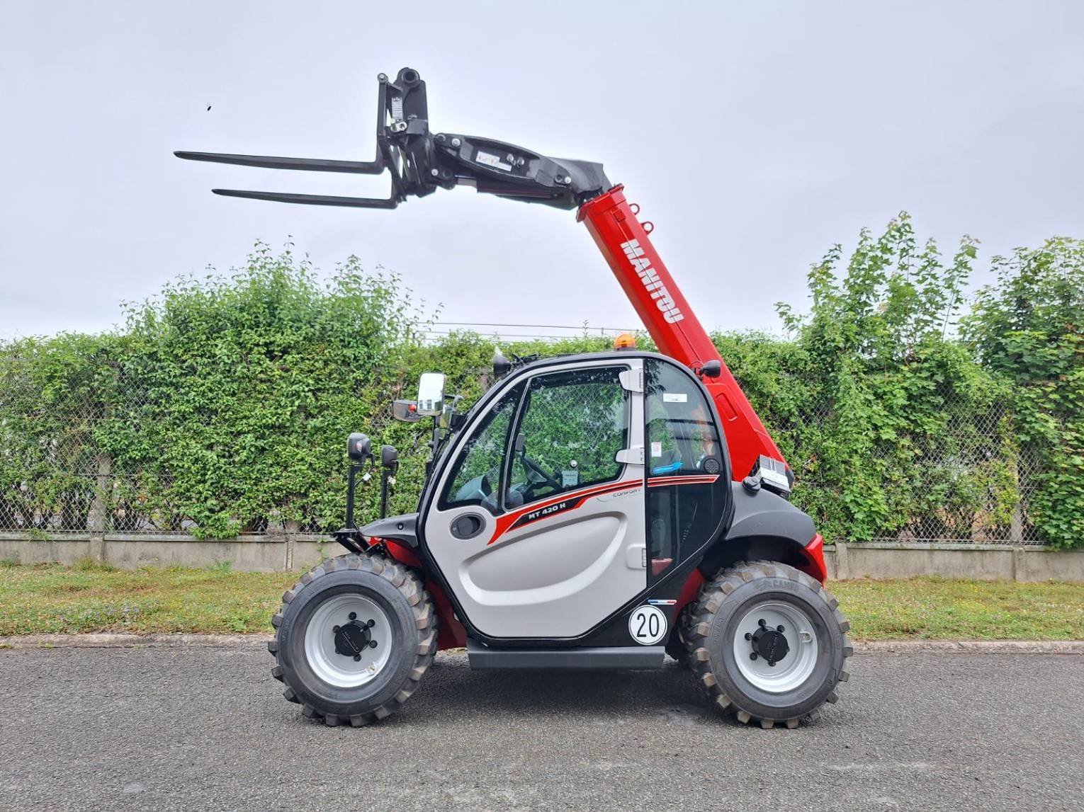 Teleskoplader del tipo Manitou MT 420 H, Gebrauchtmaschine In senlis (Immagine 8)