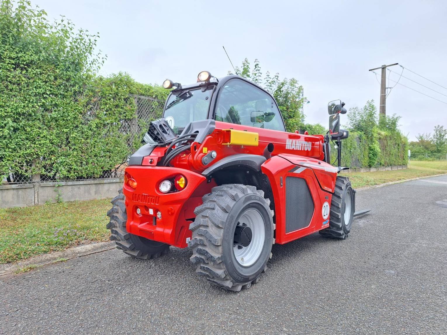 Teleskoplader du type Manitou MT 420 H, Gebrauchtmaschine en senlis (Photo 5)