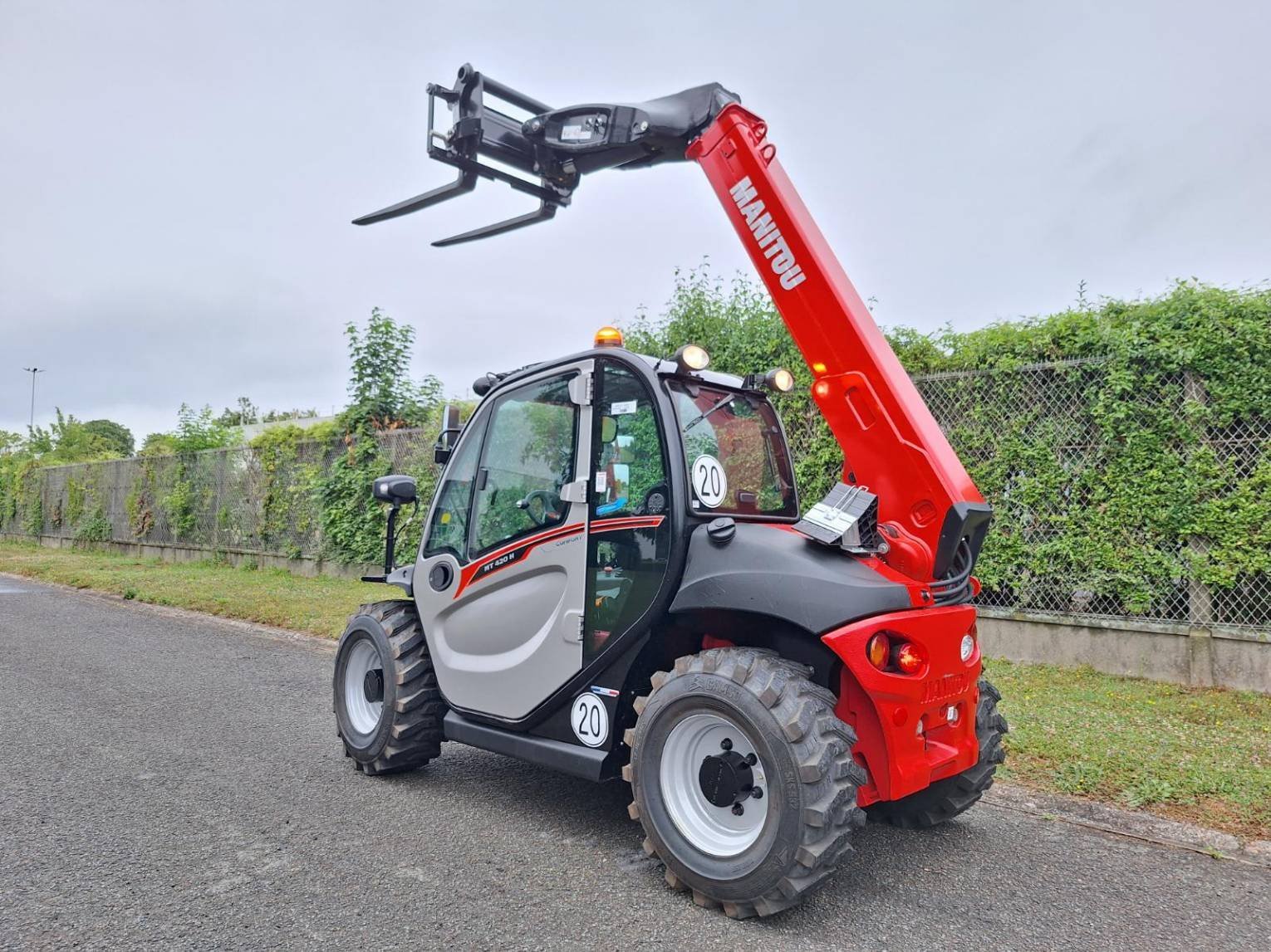 Teleskoplader Türe ait Manitou MT 420 H, Gebrauchtmaschine içinde senlis (resim 11)