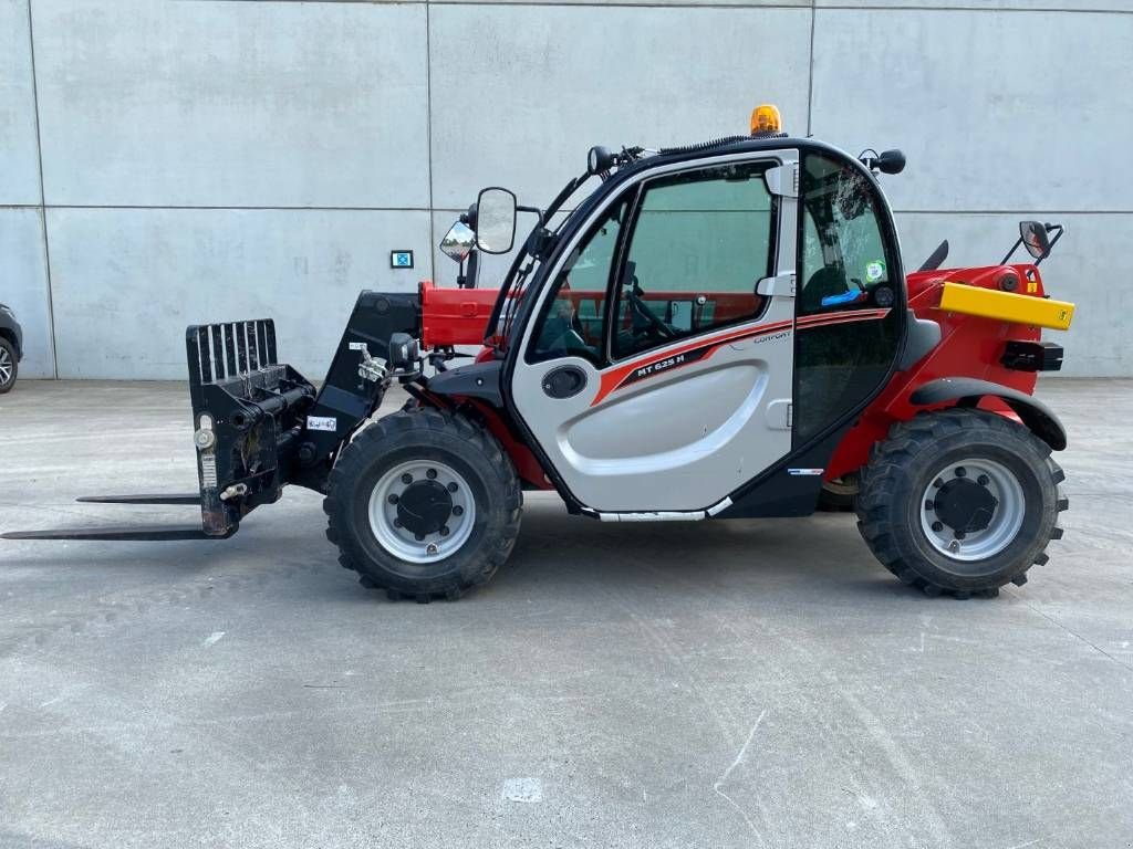 Teleskoplader du type Manitou MT 625 H, Gebrauchtmaschine en Moerbeke (Photo 1)