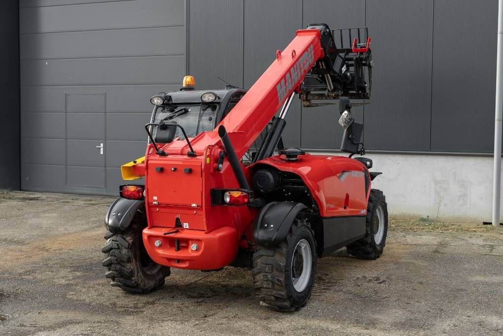 Teleskoplader tip Manitou MT 625 H, Gebrauchtmaschine in Moerbeke (Poză 5)