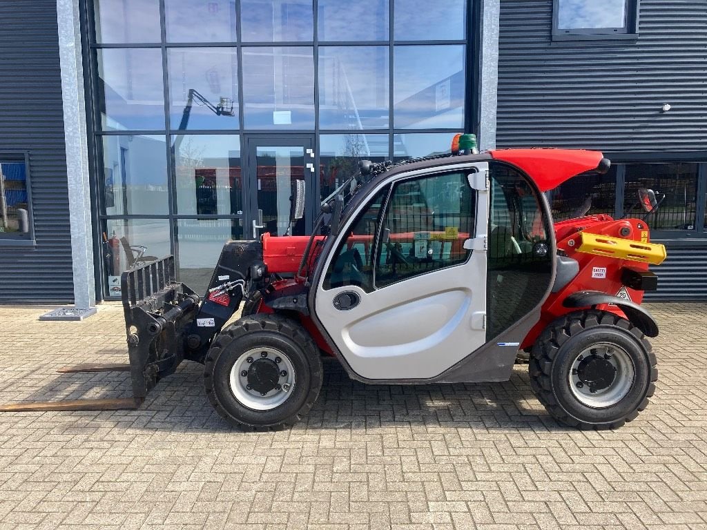 Teleskoplader typu Manitou MT 625, Gebrauchtmaschine w WIJCHEN (Zdjęcie 8)