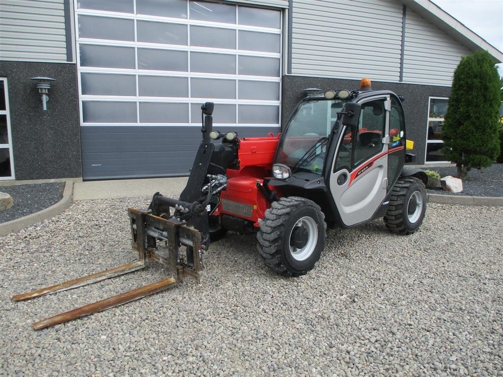 Teleskoplader tip Manitou MT 625H COMFORT Dansk maskine, med hydrauliske pallegafler., Gebrauchtmaschine in Lintrup (Poză 5)