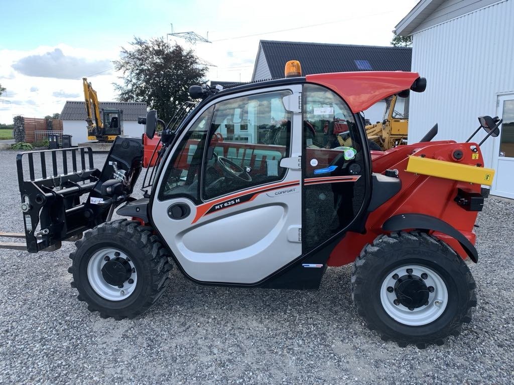 Teleskoplader of the type Manitou MT 625H COMFORT, Gebrauchtmaschine in Mariager (Picture 5)