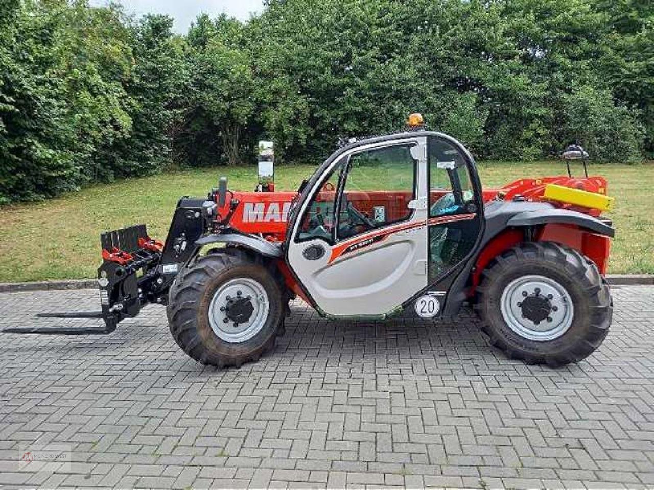 Teleskoplader typu Manitou MT 730 H, Neumaschine w Oyten (Zdjęcie 2)