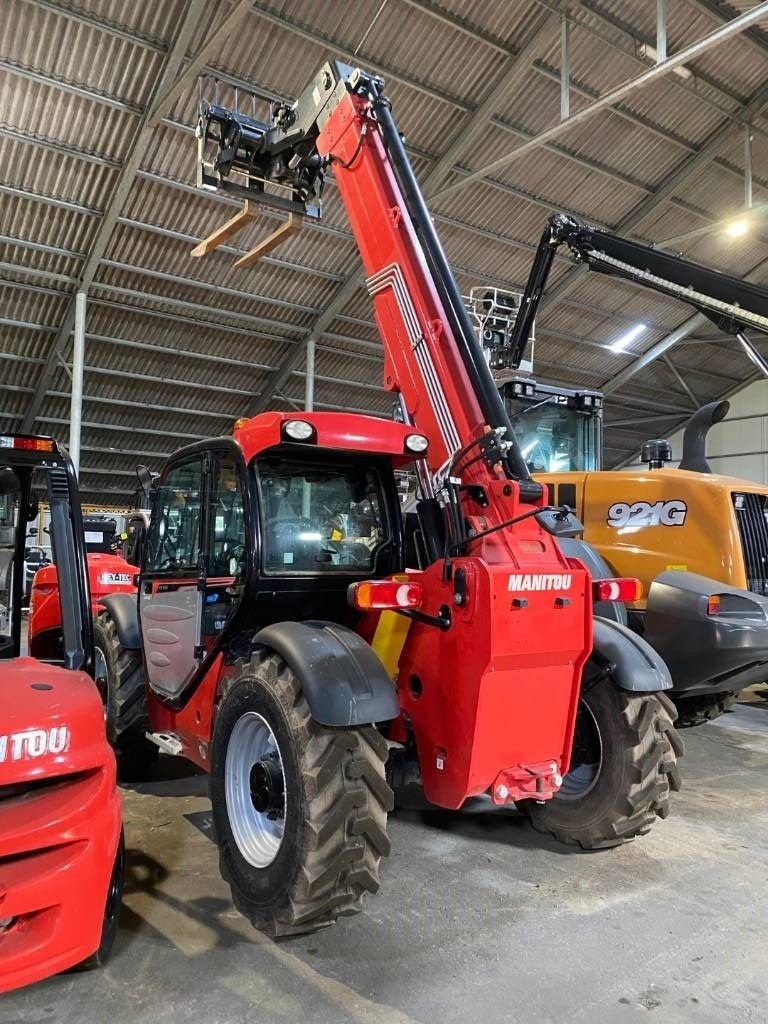 Teleskoplader van het type Manitou MT 933 Easy, Gebrauchtmaschine in Moerbeke (Foto 2)