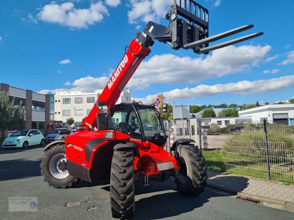 Teleskoplader от тип Manitou MT 933 EASY, Gebrauchtmaschine в Friedrichsdorf (Снимка 4)