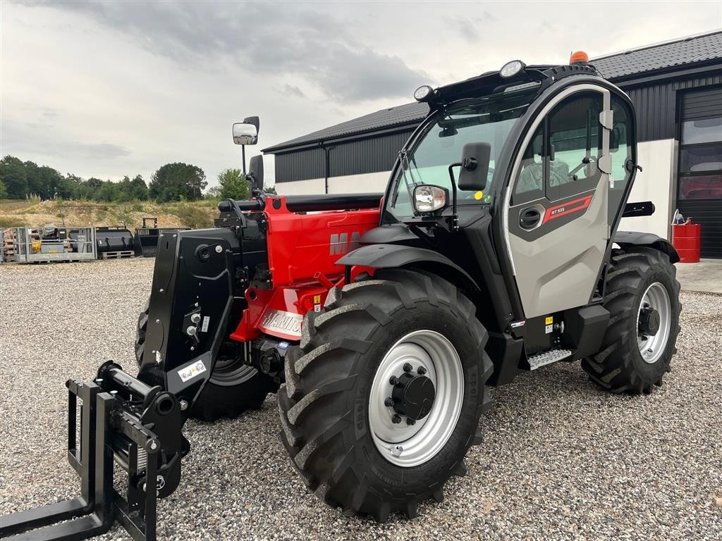 Teleskoplader of the type Manitou MT 935 NY MODEL, Gebrauchtmaschine in Mariager (Picture 2)