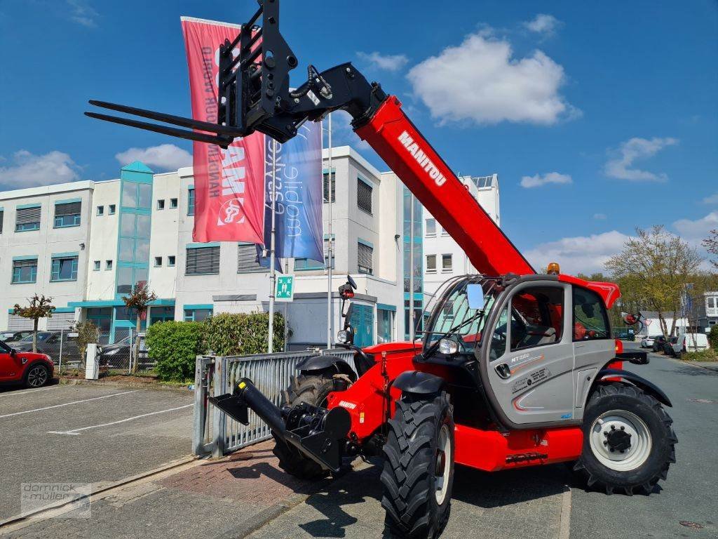 Teleskoplader typu Manitou MT1335 Air Con, Gebrauchtmaschine v Friedrichsdorf (Obrázok 2)