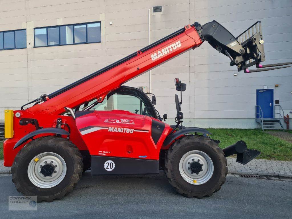 Teleskoplader a típus Manitou MT1335 H Easy, Gebrauchtmaschine ekkor: Friedrichsdorf (Kép 4)