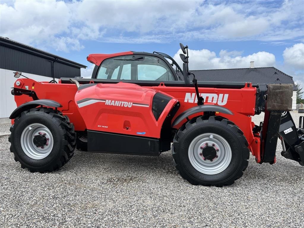 Teleskoplader of the type Manitou MT1440 Comfort AIRCON, Gebrauchtmaschine in Mariager (Picture 6)