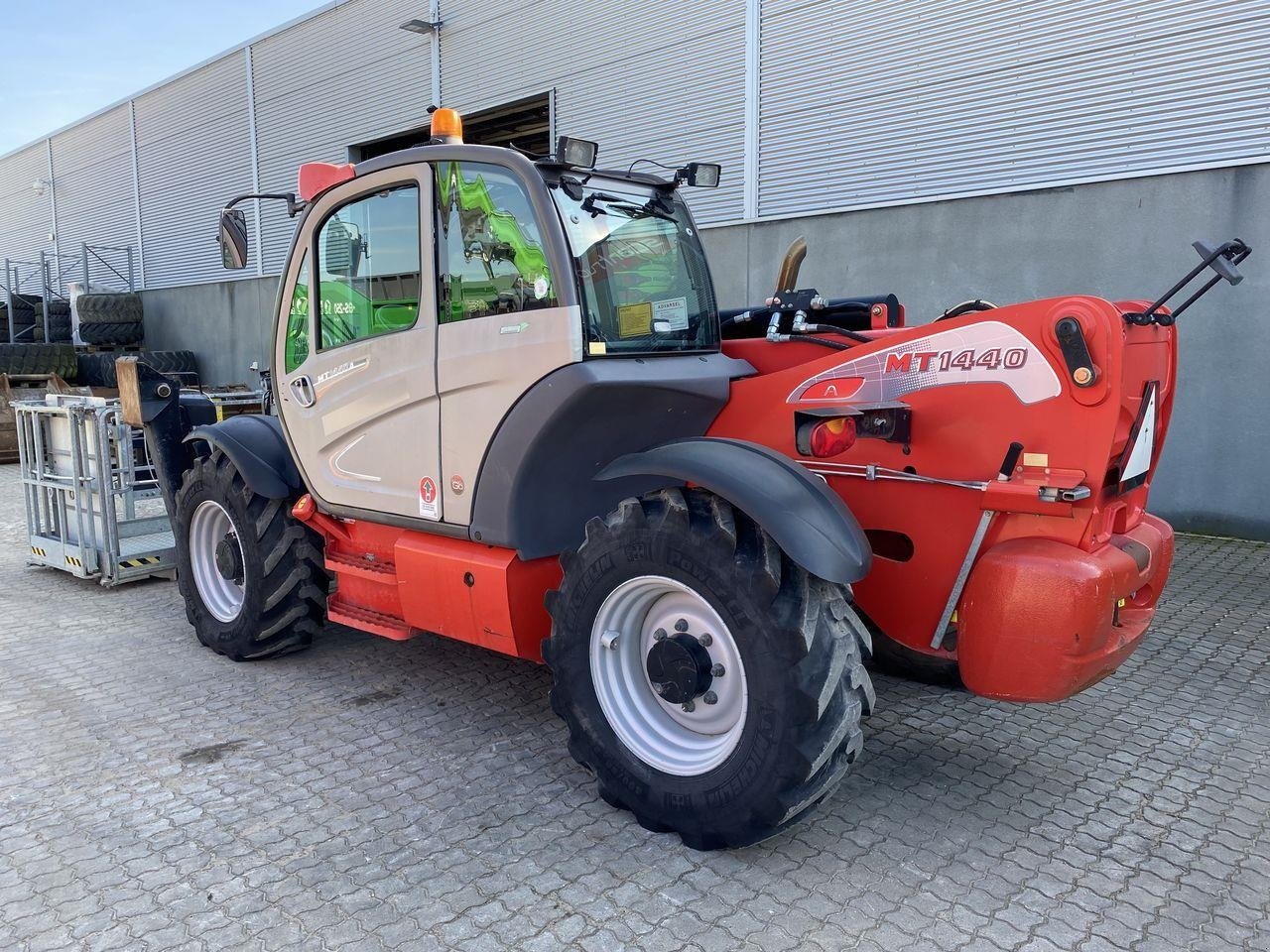 Teleskoplader of the type Manitou MT1440A ST3B, Gebrauchtmaschine in Skive (Picture 2)