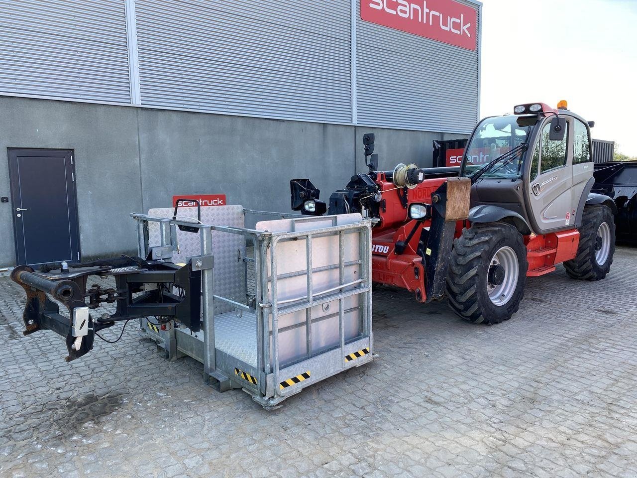 Teleskoplader du type Manitou MT1440A ST3B, Gebrauchtmaschine en Skive (Photo 1)