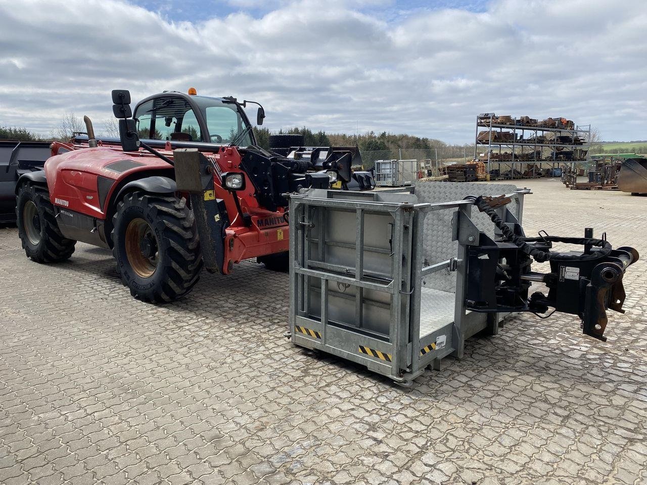 Teleskoplader типа Manitou MT1840, Gebrauchtmaschine в Skive (Фотография 5)