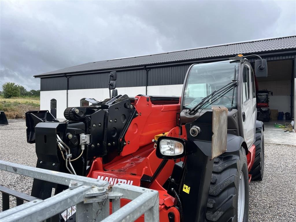 Teleskoplader tip Manitou MT1840A MED KURV OG GAFLER, Gebrauchtmaschine in Mariager (Poză 5)