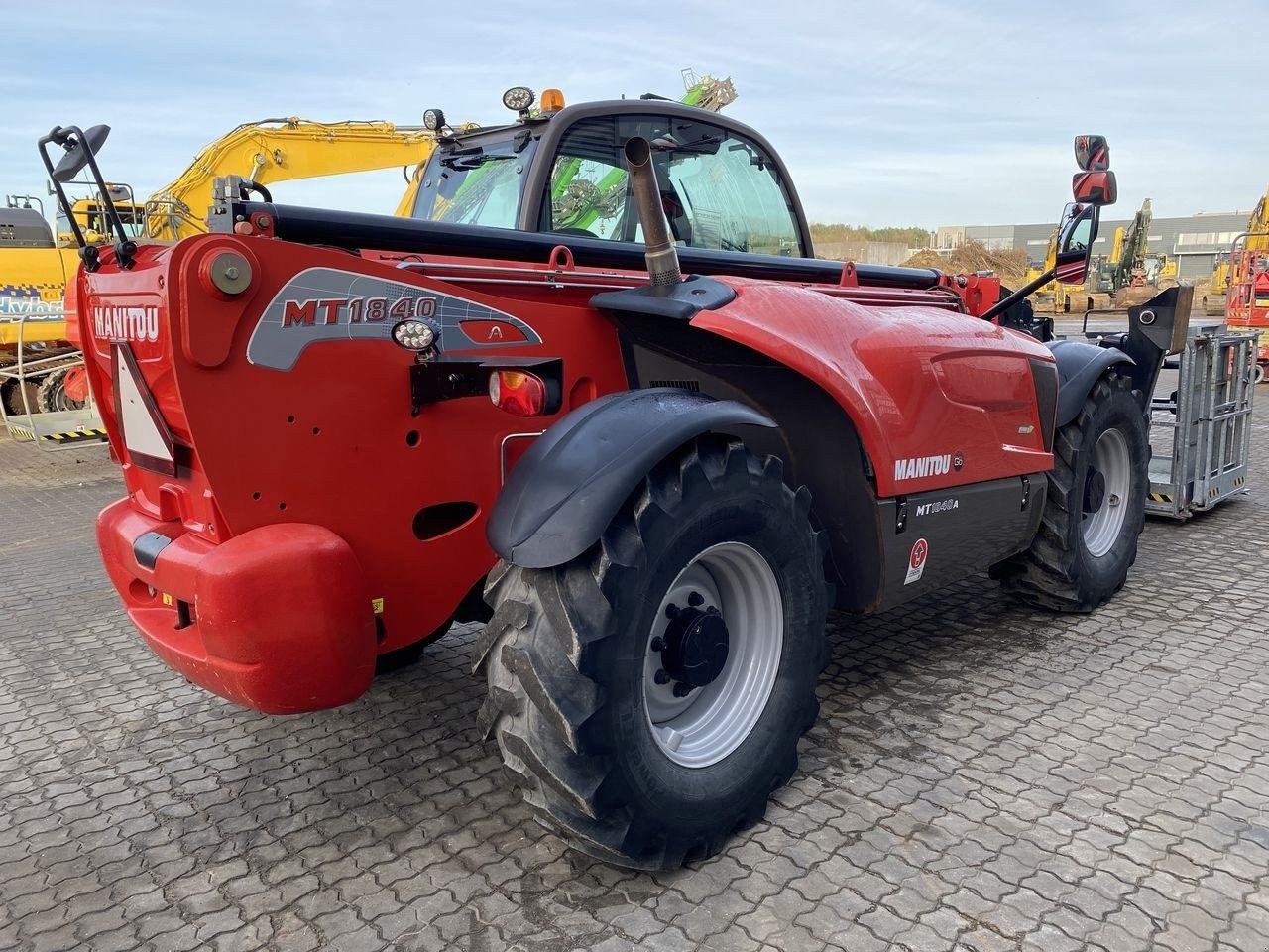 Teleskoplader of the type Manitou MT1840A, Gebrauchtmaschine in Skive (Picture 4)