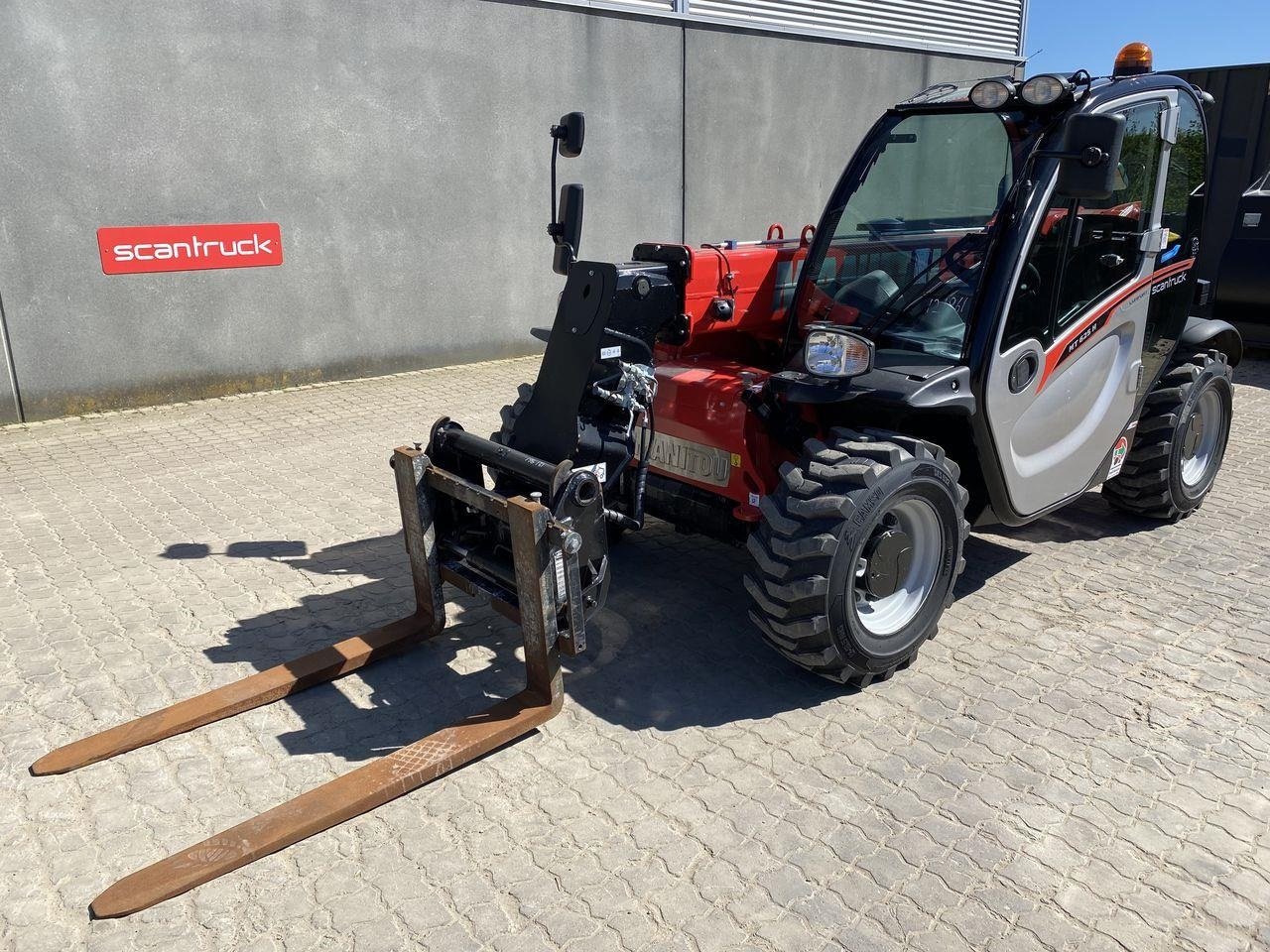 Teleskoplader του τύπου Manitou MT625H COMFORT ST5, Gebrauchtmaschine σε Skive (Φωτογραφία 2)