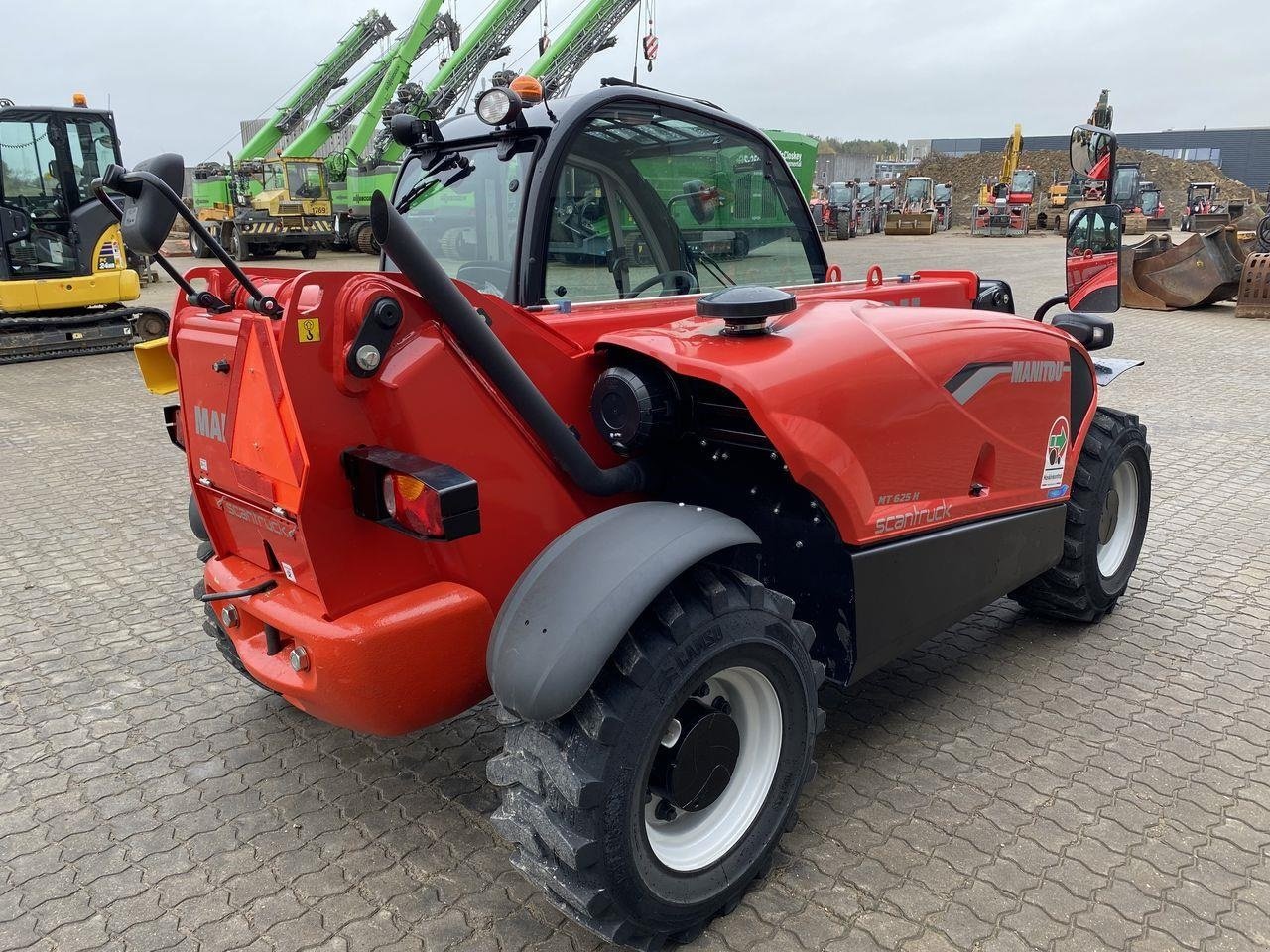 Teleskoplader du type Manitou MT625H COMFORT ST5, Gebrauchtmaschine en Skive (Photo 4)