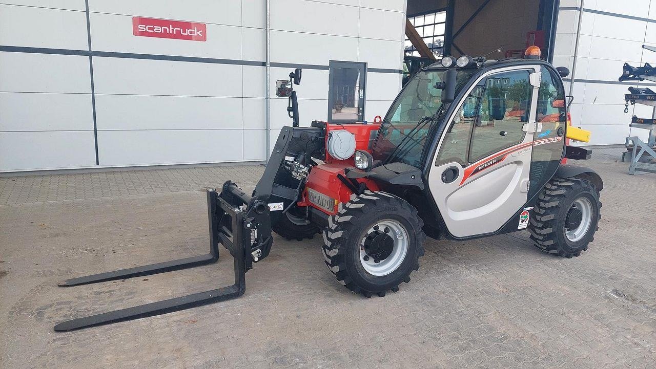 Teleskoplader du type Manitou MT625H COMFORT ST5, Gebrauchtmaschine en Skive (Photo 1)