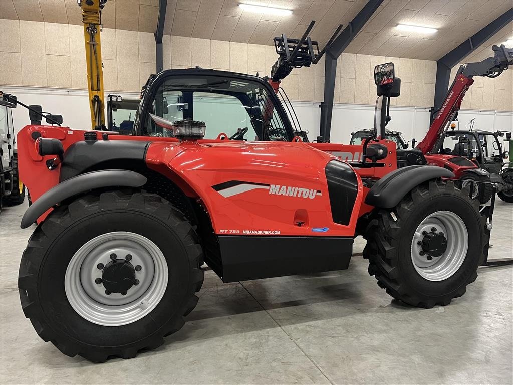 Teleskoplader van het type Manitou MT733, Gebrauchtmaschine in Mariager (Foto 3)