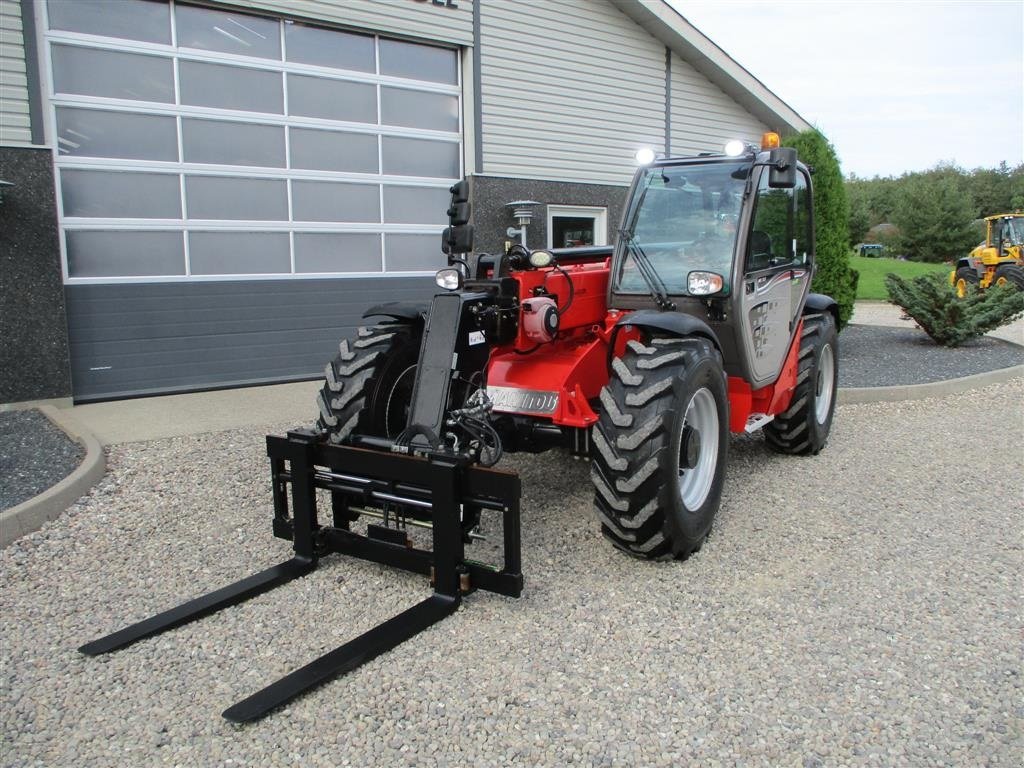 Teleskoplader of the type Manitou MT932 Comfort Dansk maskine, med hydrauliske pallegafler., Gebrauchtmaschine in Lintrup (Picture 7)