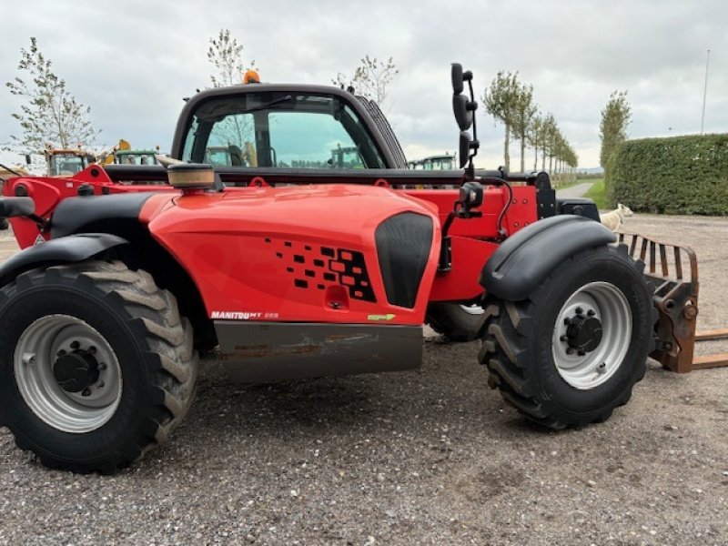 Teleskoplader tip Manitou MT932 EASY. KUN 1500 TIMER, Gebrauchtmaschine in Dronninglund (Poză 6)