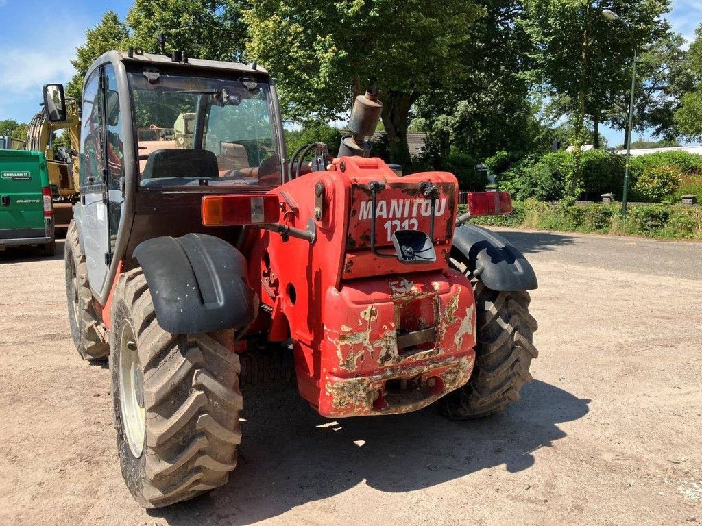 Teleskoplader типа Manitou MT932, Gebrauchtmaschine в Antwerpen (Фотография 4)