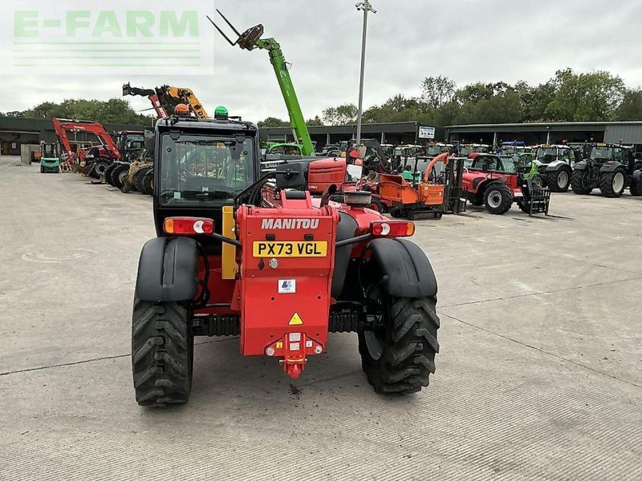 Teleskoplader van het type Manitou mt933 easy comfort telehandler, Gebrauchtmaschine in SHAFTESBURY (Foto 4)