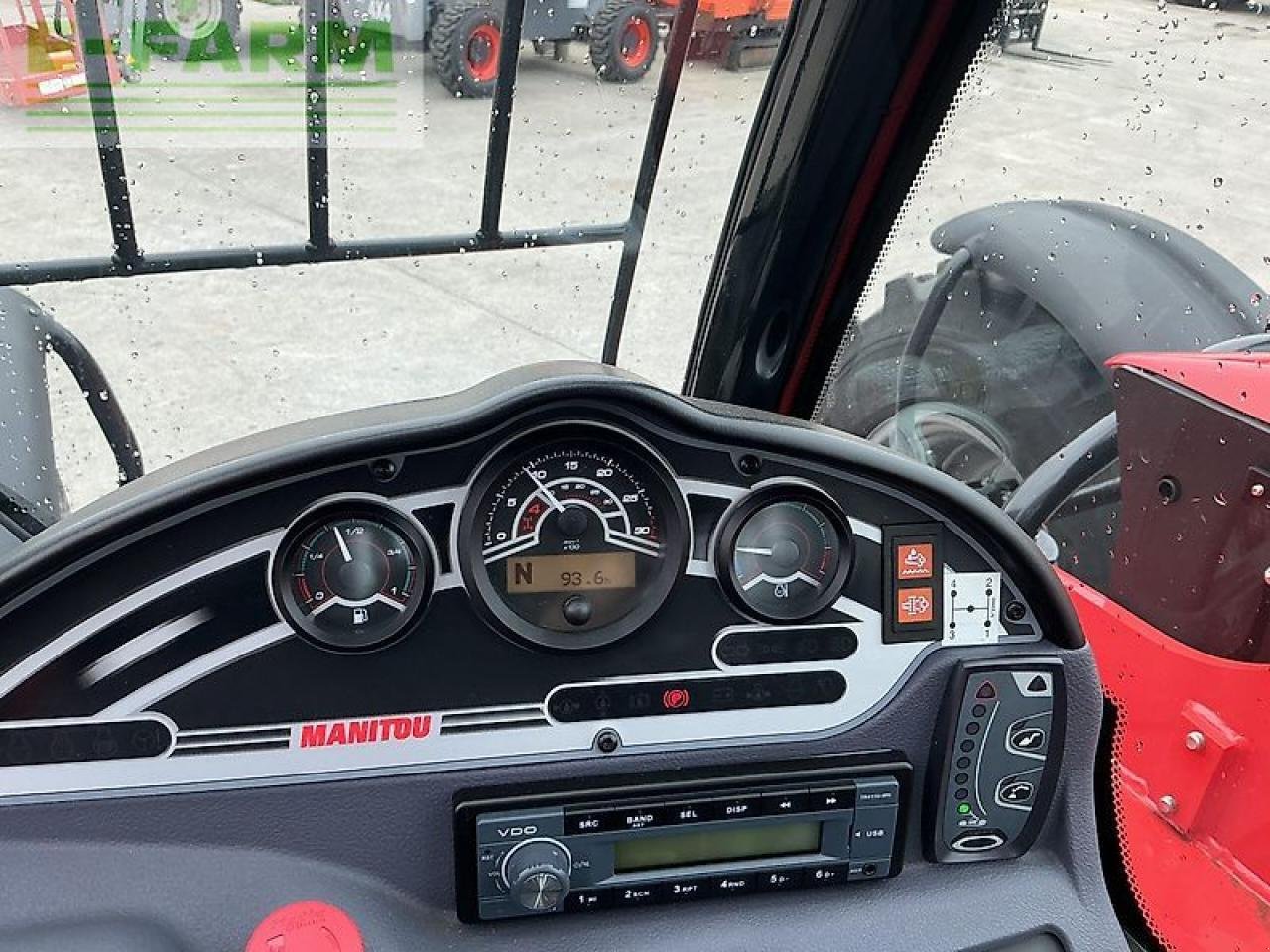 Teleskoplader van het type Manitou mt933 easy comfort telehandler, Gebrauchtmaschine in SHAFTESBURY (Foto 20)