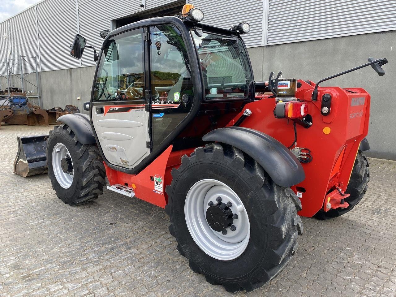 Teleskoplader of the type Manitou MT933 EASY COMFORT, Gebrauchtmaschine in Skive (Picture 2)