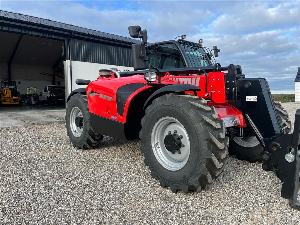 Teleskoplader типа Manitou MT933, Gebrauchtmaschine в Mariager (Фотография 5)