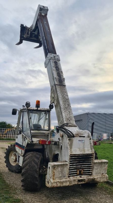 Teleskoplader des Typs Manitou MVT 660 T, Gebrauchtmaschine in BAZAINVILLE (Bild 3)