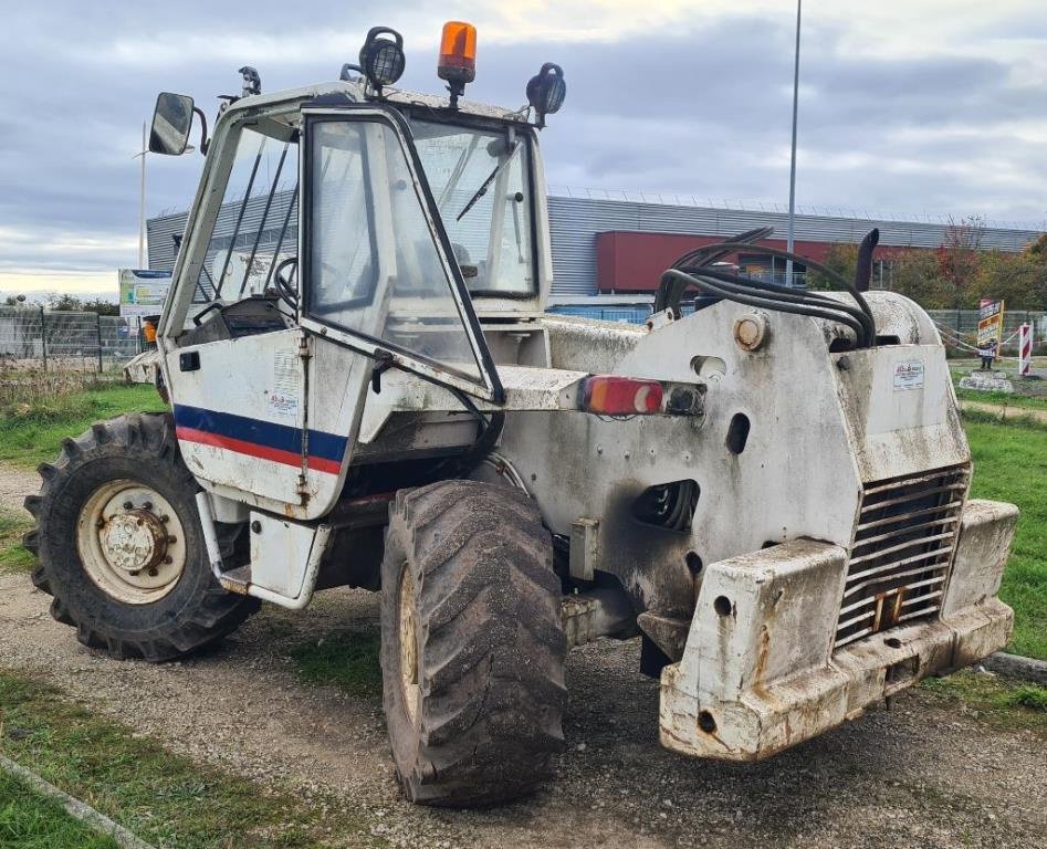 Teleskoplader des Typs Manitou MVT 660 T, Gebrauchtmaschine in BAZAINVILLE (Bild 7)