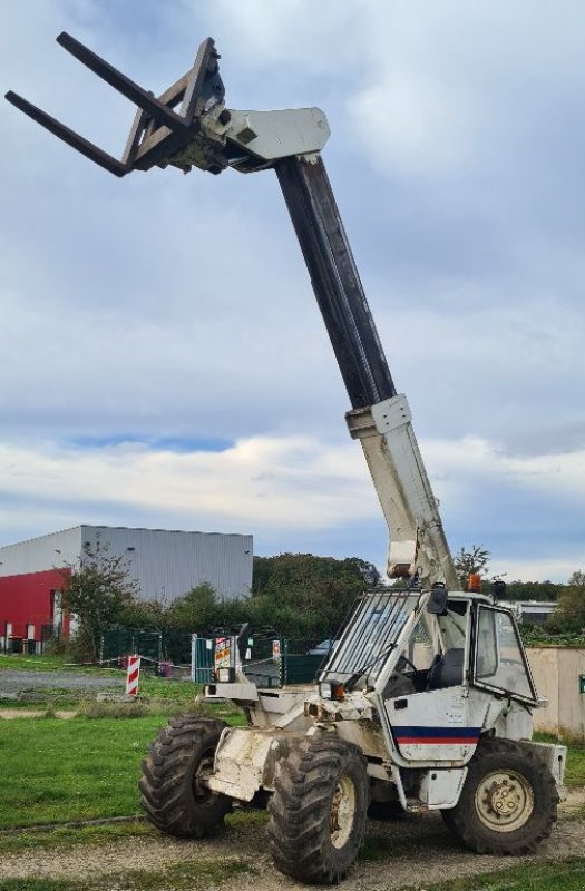 Teleskoplader a típus Manitou MVT 660 T, Gebrauchtmaschine ekkor: BAZAINVILLE (Kép 1)