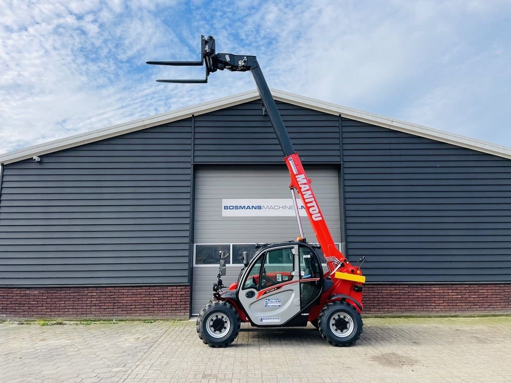 Teleskoplader van het type Manitou TE HUUR MT625 compact verreiker 6 M 2.5 T, Gebrauchtmaschine in Neer (Foto 1)