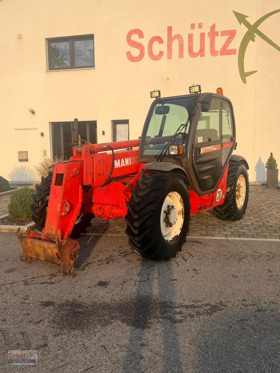 Teleskoplader of the type Manitou Teleskoplader MT932, Gebrauchtmaschine in Schierling (Picture 1)