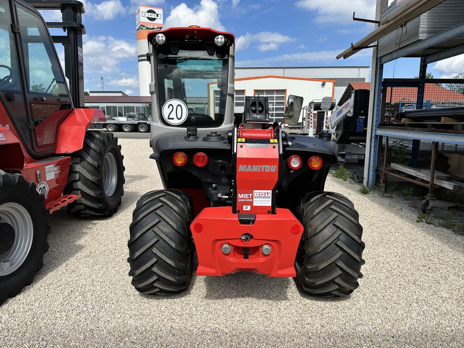 Teleskoplader of the type Manitou ULM 415 H, Neumaschine in Ansbach (Picture 4)