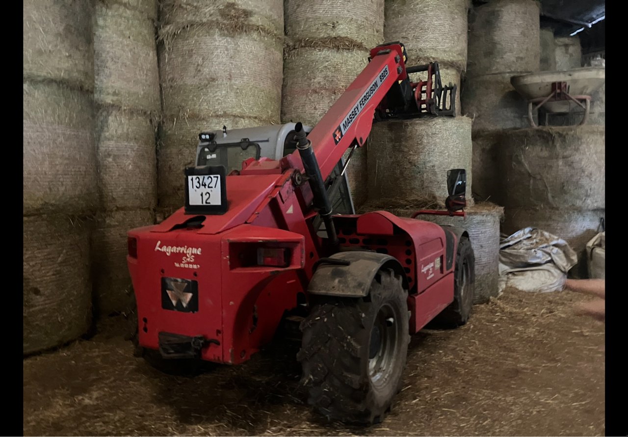 Teleskoplader of the type Massey Ferguson 8925, Gebrauchtmaschine in MORLHON LE HAUT (Picture 2)