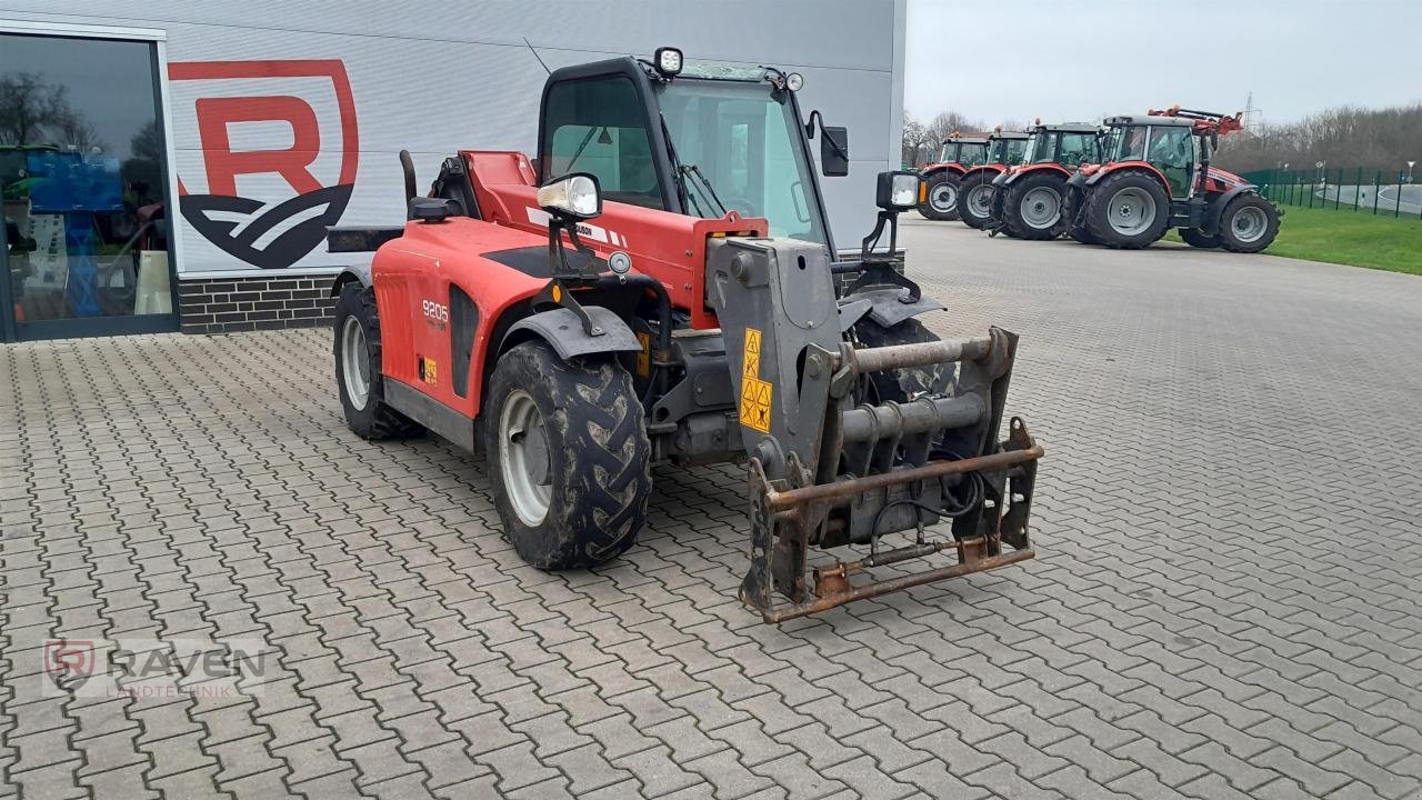 Teleskoplader tipa Massey Ferguson 9205 Bobcat T2250, Gebrauchtmaschine u Sulingen (Slika 1)