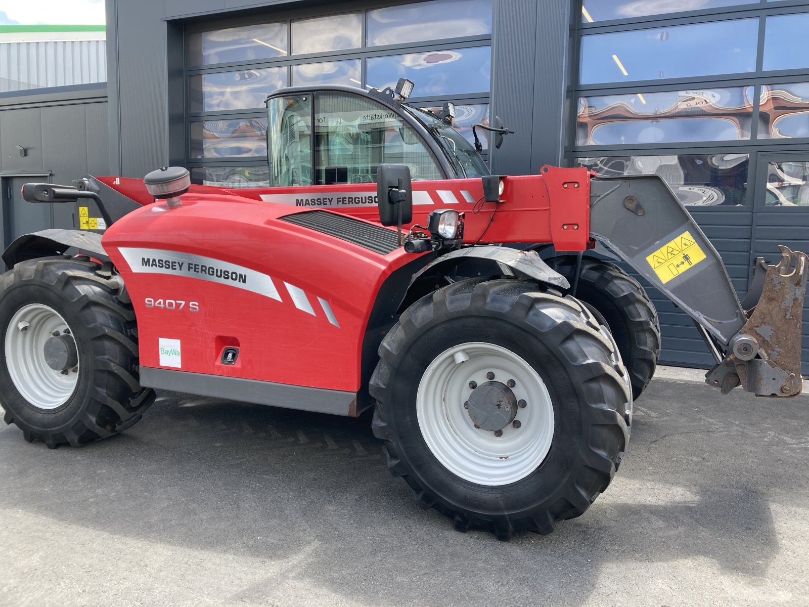 Teleskoplader Türe ait Massey Ferguson 9407 S  ( Bobcat ), Gebrauchtmaschine içinde Wülfershausen an der Saale (resim 2)