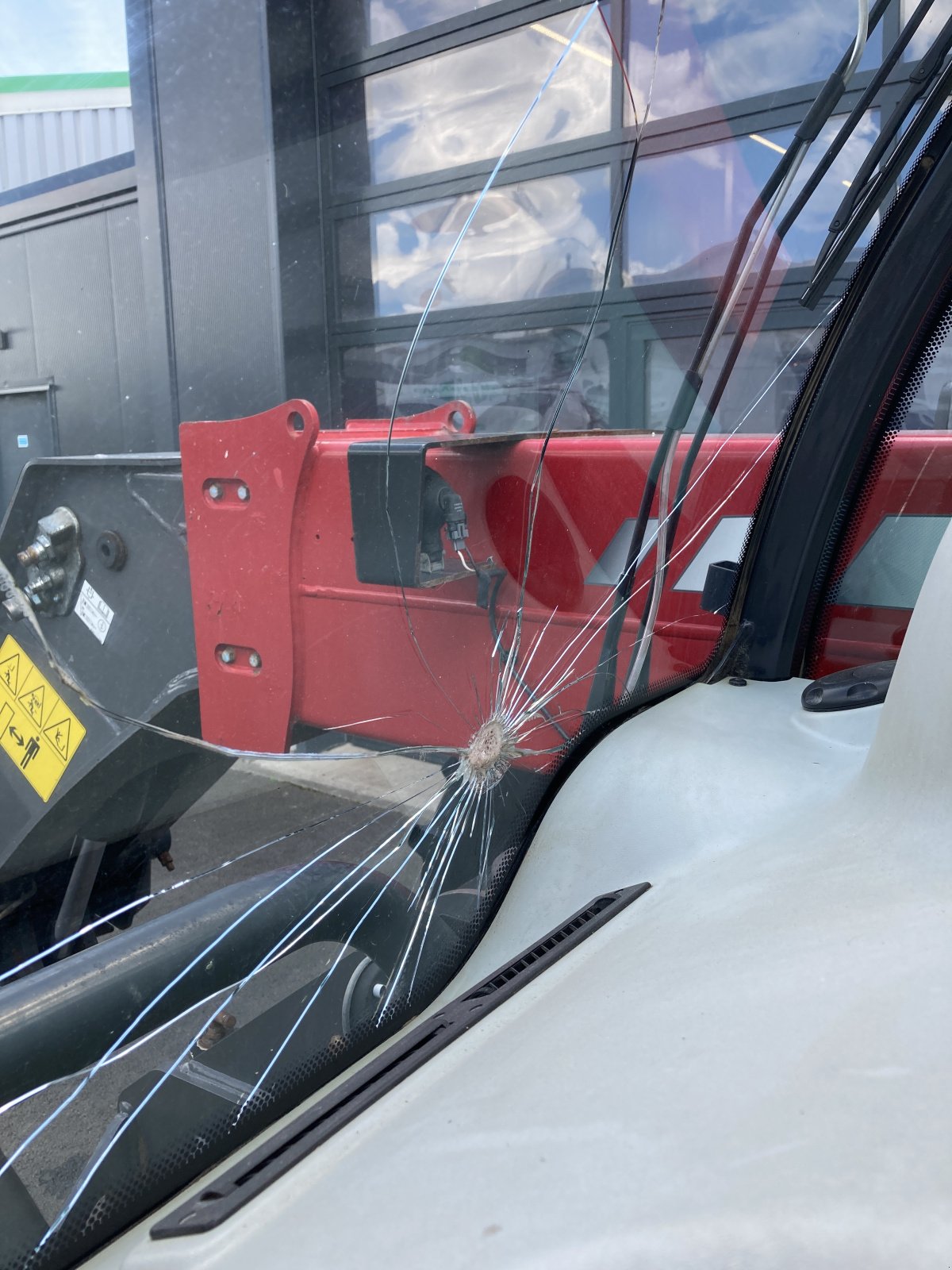 Teleskoplader a típus Massey Ferguson 9407 S  ( Bobcat ), Gebrauchtmaschine ekkor: Wülfershausen an der Saale (Kép 17)