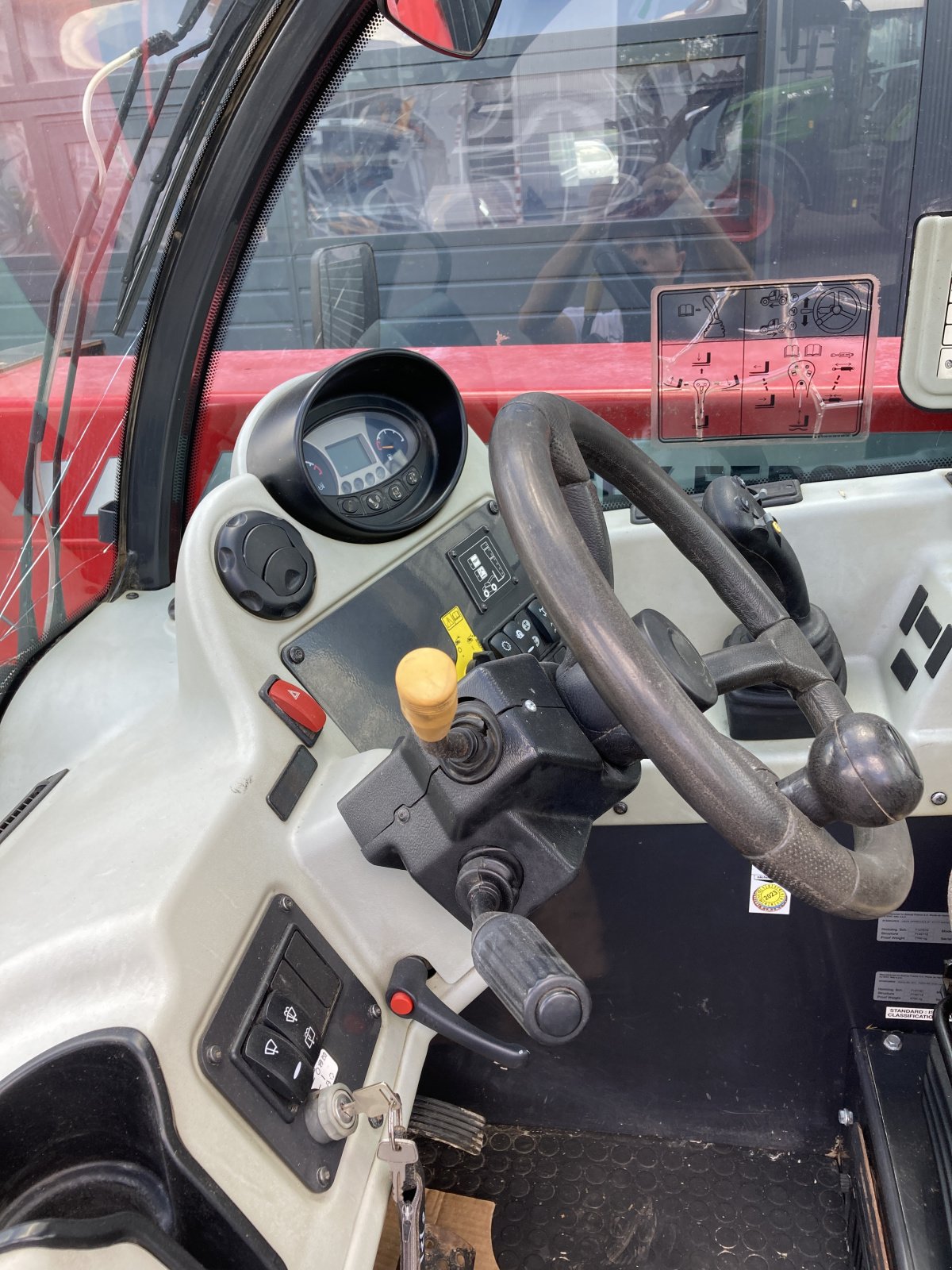 Teleskoplader typu Massey Ferguson 9407 S  ( Bobcat ), Gebrauchtmaschine w Wülfershausen an der Saale (Zdjęcie 18)