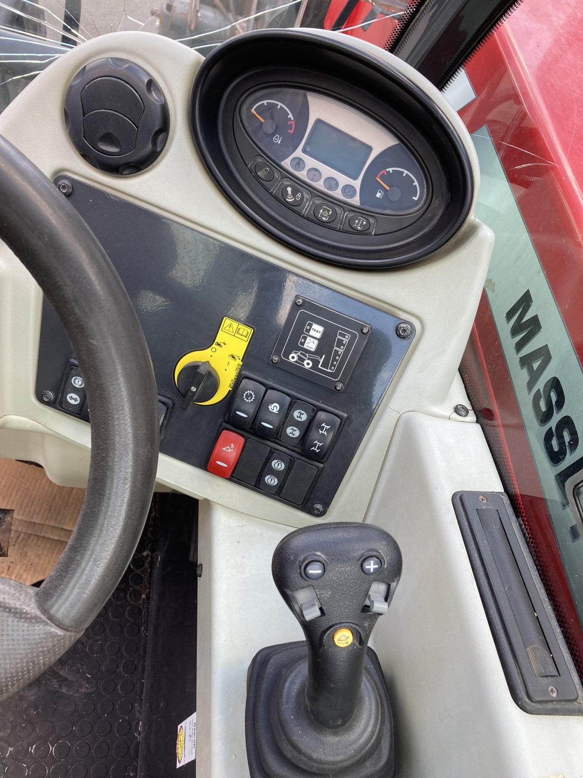 Teleskoplader typu Massey Ferguson 9407 S  ( Bobcat ), Gebrauchtmaschine w Wülfershausen an der Saale (Zdjęcie 20)