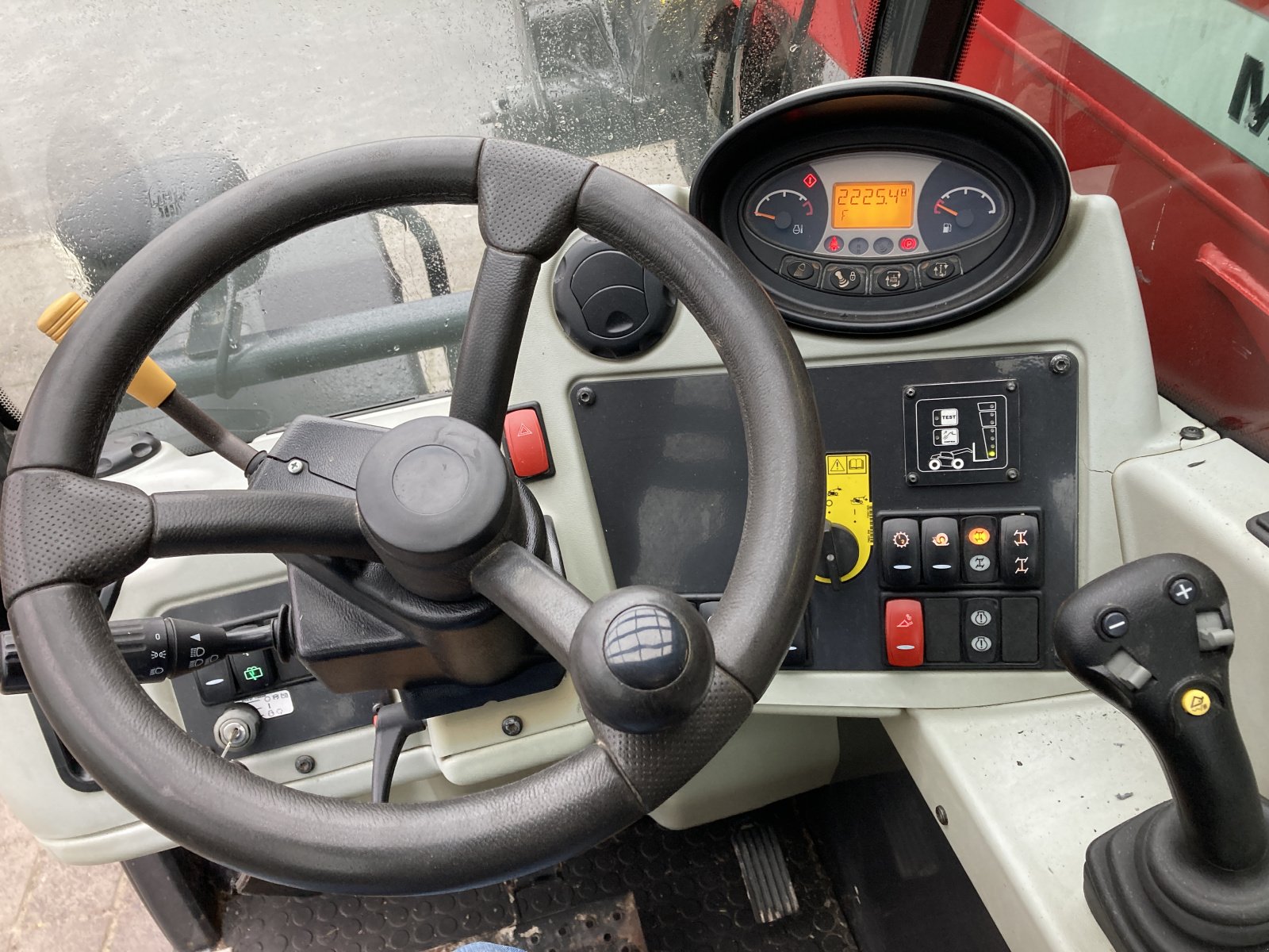 Teleskoplader a típus Massey Ferguson 9407 S (Bobcat), Gebrauchtmaschine ekkor: Wülfershausen an der Saale (Kép 12)