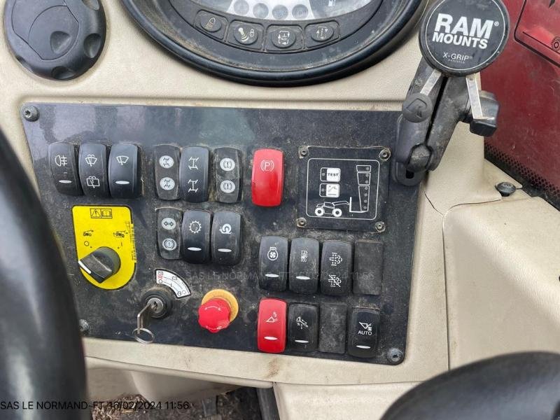 Teleskoplader van het type Massey Ferguson MFTH7038, Gebrauchtmaschine in JOSSELIN (Foto 5)