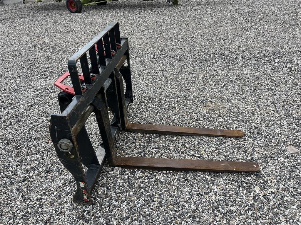 Teleskoplader tip Massey Ferguson Pallegafler, Gebrauchtmaschine in Mariager (Poză 4)