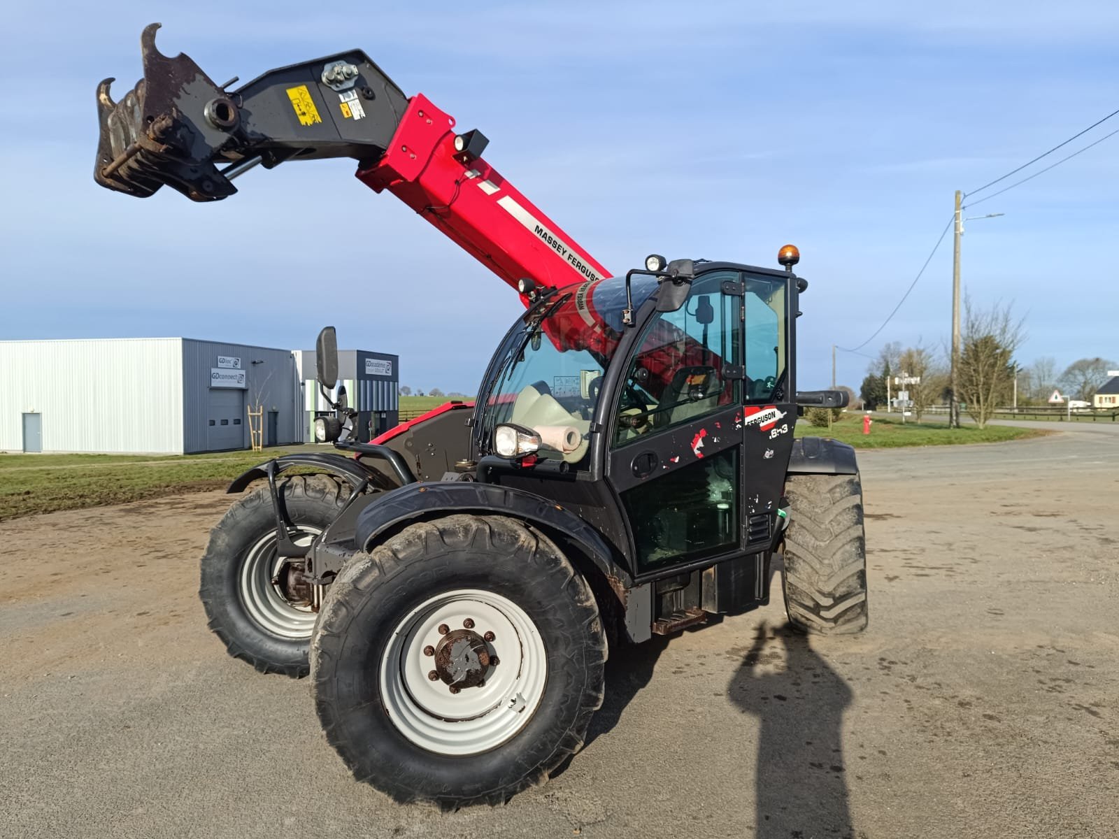 Teleskoplader del tipo Massey Ferguson TH 6534, Gebrauchtmaschine In Le Horps (Immagine 2)