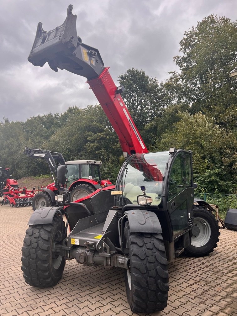 Teleskoplader van het type Massey Ferguson TH 7038, Gebrauchtmaschine in Bramsche (Foto 1)