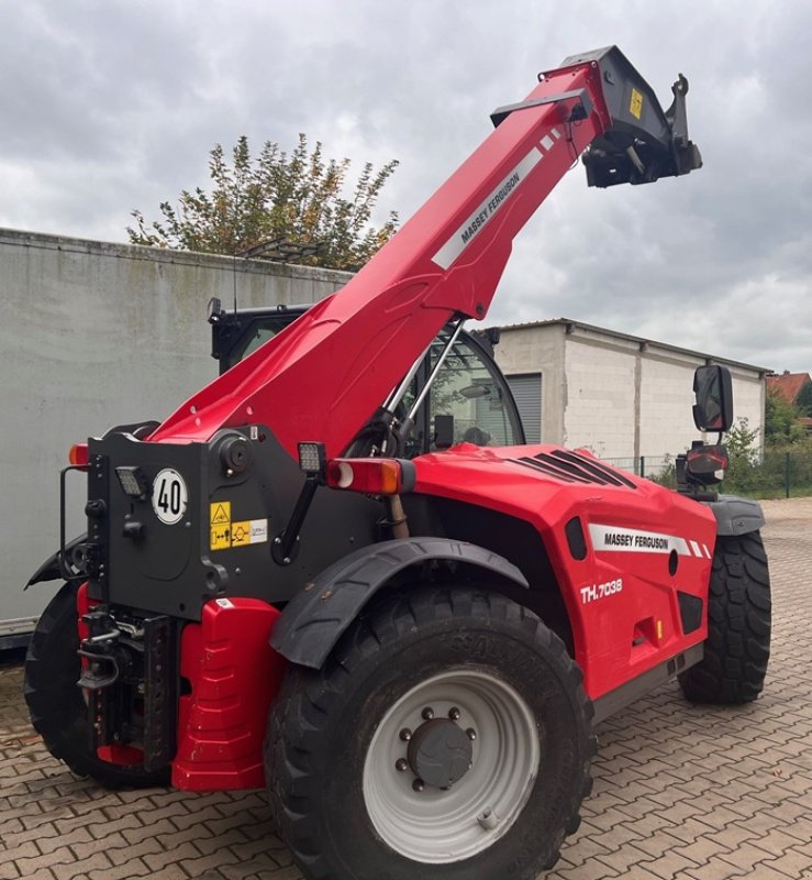 Teleskoplader typu Massey Ferguson TH 7038, Gebrauchtmaschine v Bramsche (Obrázok 4)