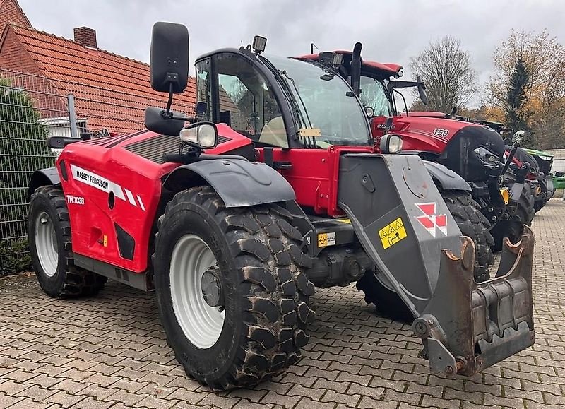 Teleskoplader от тип Massey Ferguson TH 7038, Gebrauchtmaschine в Bramsche (Снимка 1)